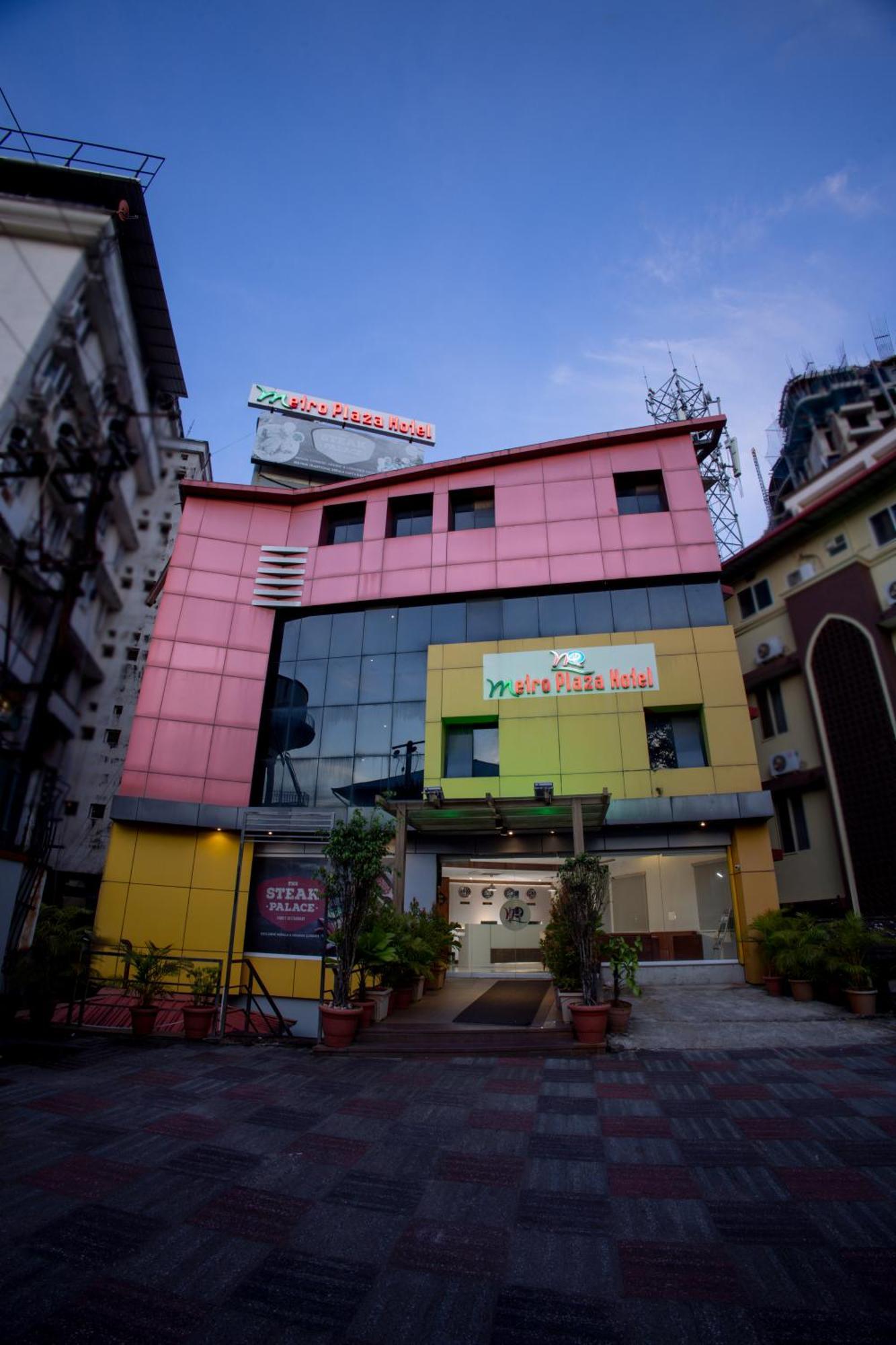 Metro Plaza Hotel By Rak Rooms, Mangaluru Exterior foto
