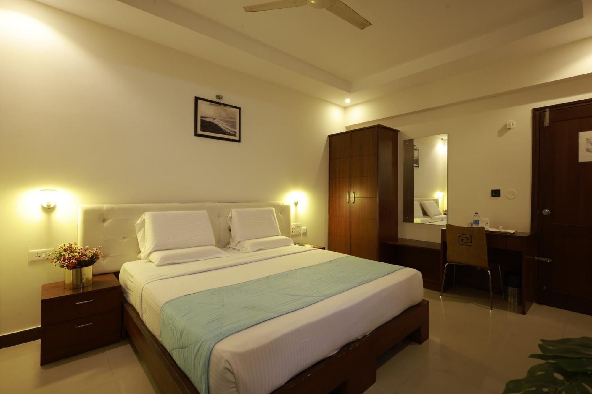 Metro Plaza Hotel By Rak Rooms, Mangaluru Exterior foto