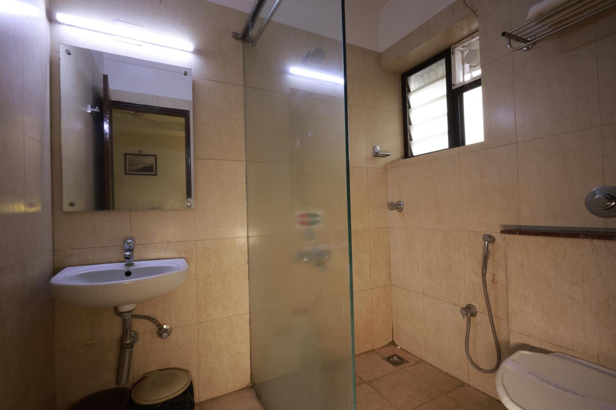 Metro Plaza Hotel By Rak Rooms, Mangaluru Exterior foto